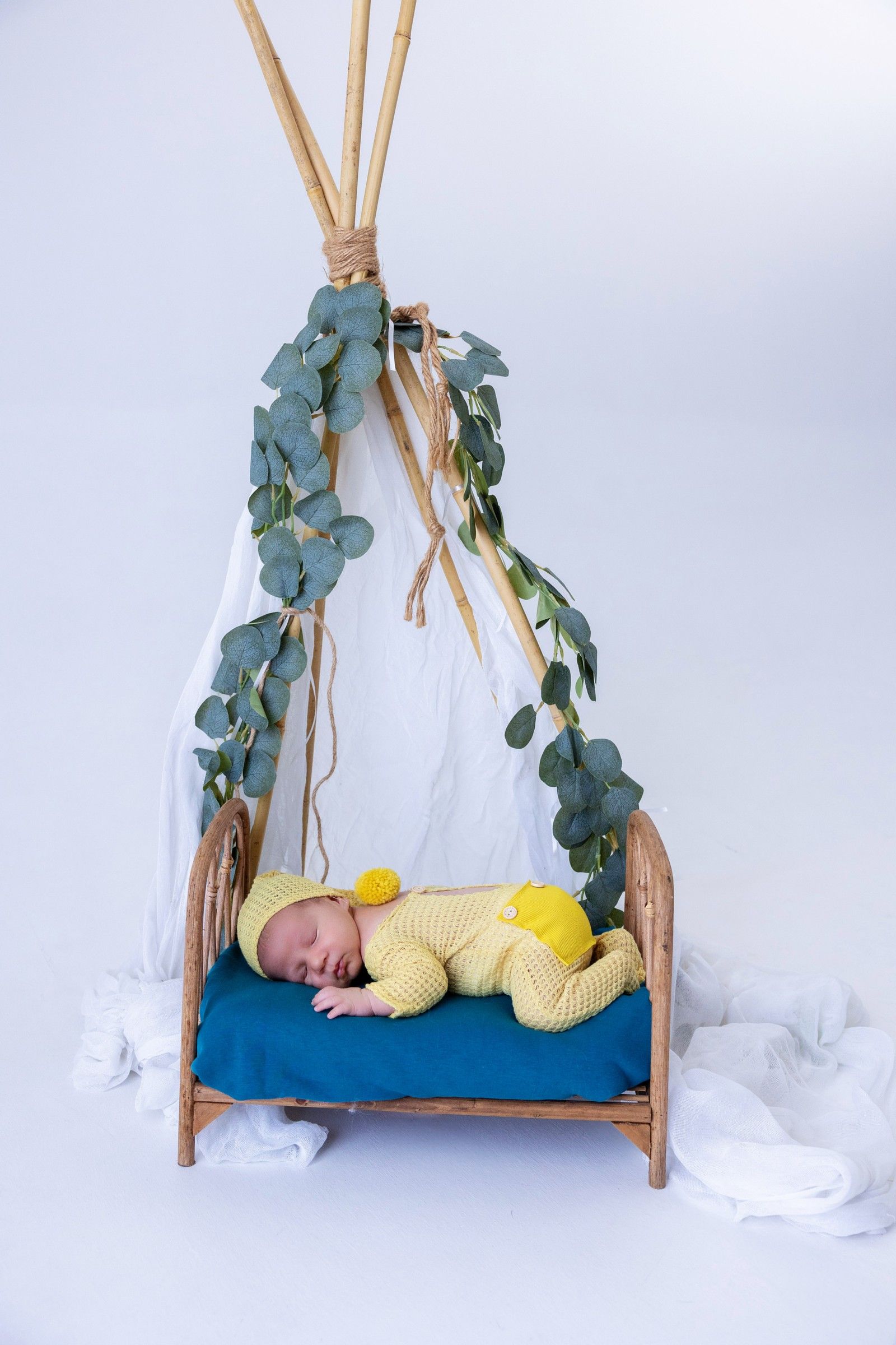 28 XNG PRODUCTIONS NEWBORN